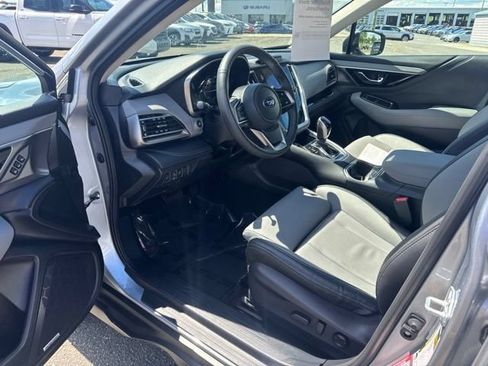 Certified 2025 Subaru Outback Limited w/ Popular Package #2 AWD/4WD image 9