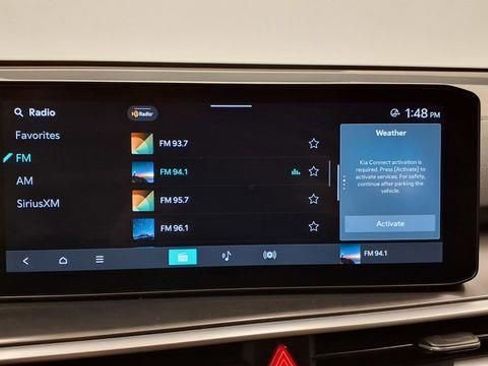 Used 2024 Kia Sorento S image 31