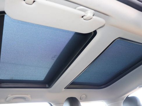 Used 2016 MINI Cooper 2-Door Hardtop image 22