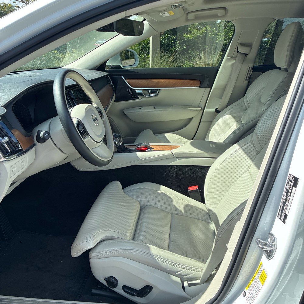 Used 2020 Volvo S90 T6 Inscription AWD/4WD image 3