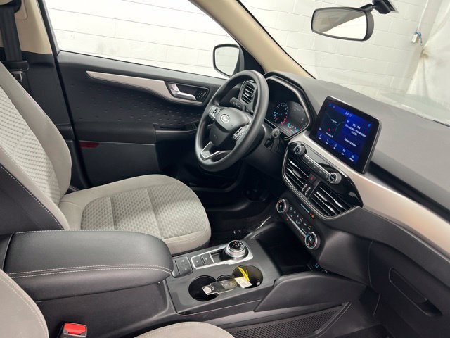 Used 2020 Ford Escape SE AWD/4WD image 25