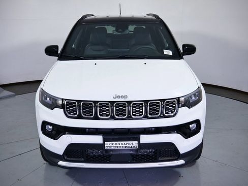 New 2025 Jeep Compass Limited image 18