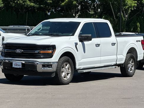 Used 2025 Ford F150 XLT w/ Equipment Group 301A Standard AWD/4WD image 8