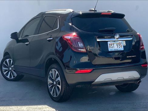 Used 2019 Buick Encore Essence FWD image 4