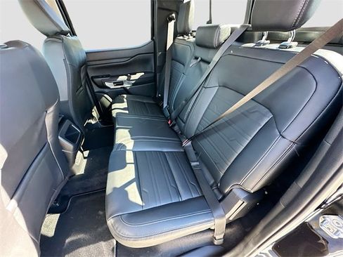 New 2025 Ford Ranger Lariat w/ FX4 Off-Road Package image 17