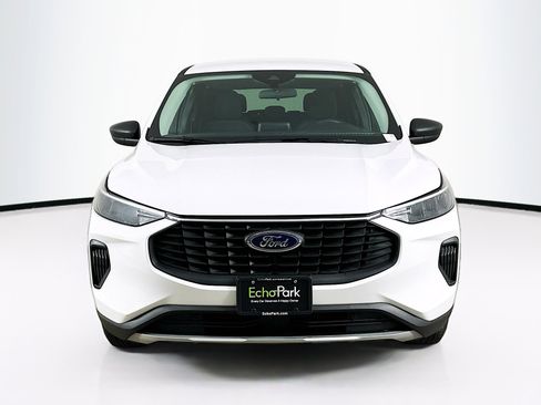 Used 2025 Ford Escape Active image 2