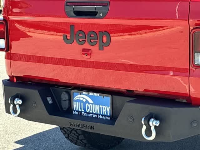 Used 2023 Jeep Gladiator Sport AWD/4WD image 13