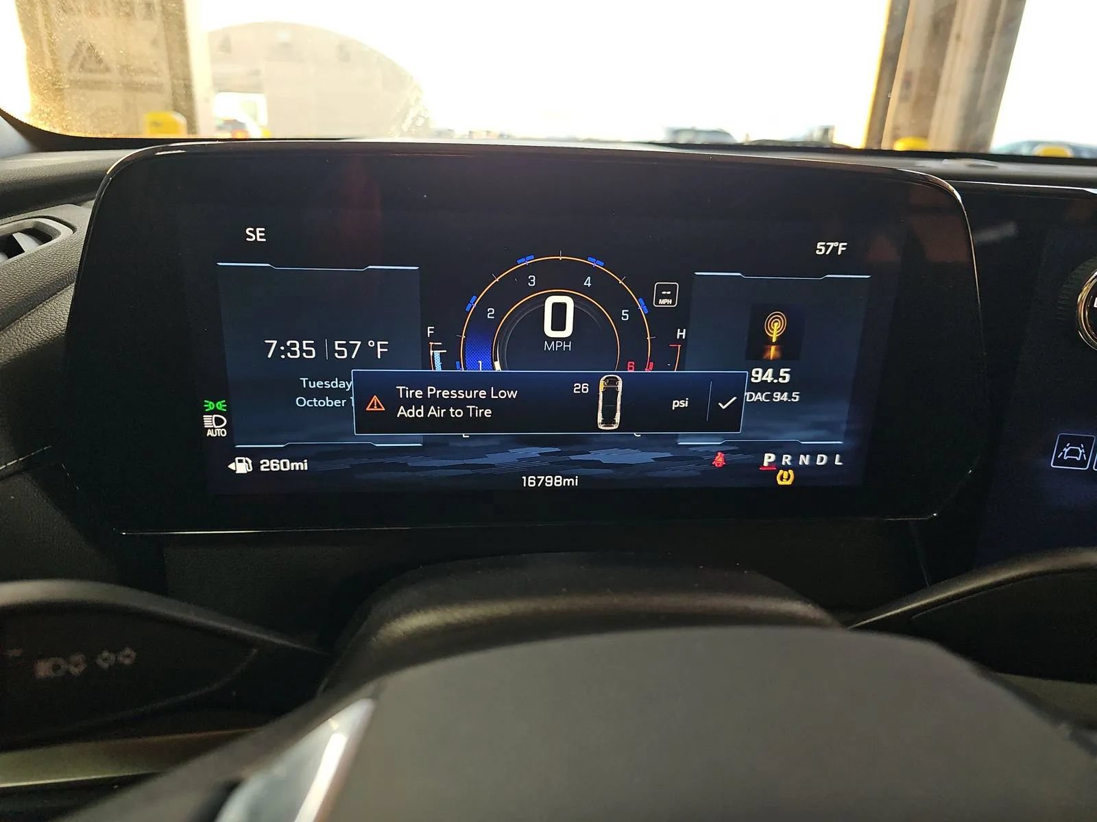 Used 2026 Chevrolet Traverse LT w/ Driver Confidence Package FWD image 18