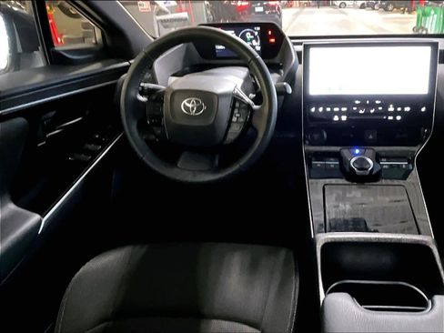 Used 2024 Toyota bZ4X XLE w/ Weather Package image 17