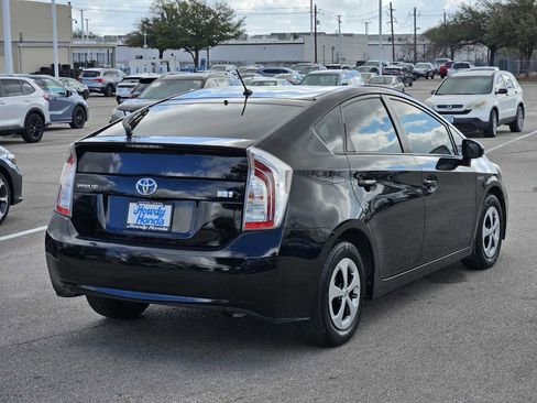 Used 2013 Toyota Prius Two image 6