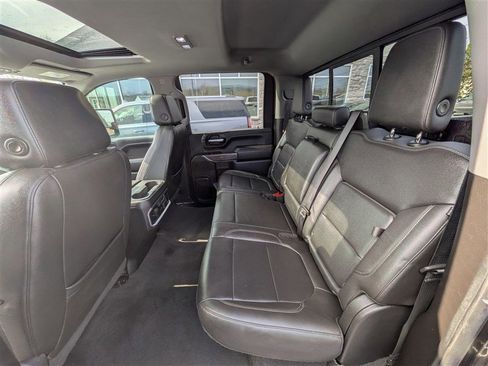 Used 2020 Chevrolet Silverado 2500 LTZ w/ LTZ Plus Package image 19