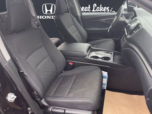 Used 2025 Honda Ridgeline Sport image 15