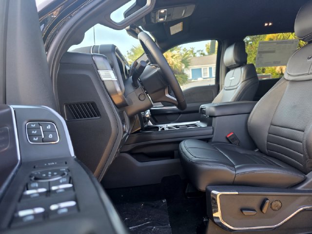 New 2026 Ford F350 Platinum w/ FX4 Off-Road Package AWD/4WD image 10
