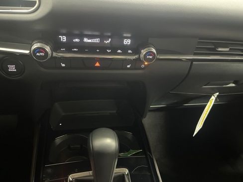 Used 2025 MAZDA CX-30 AWD 2.5 S w/ Premium Package image 19