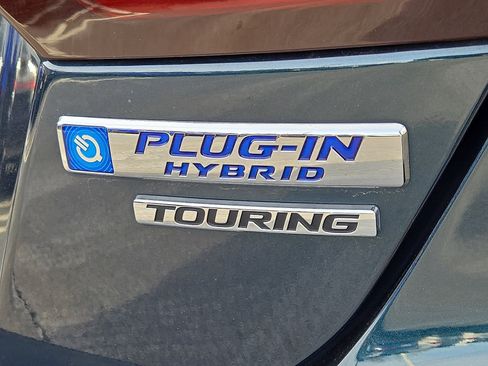 Certified 2018 Honda Clarity Touring image 31