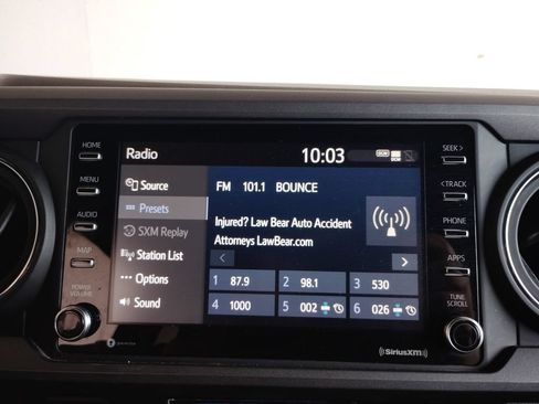 Used 2023 Toyota Tacoma TRD Sport AWD/4WD image 33