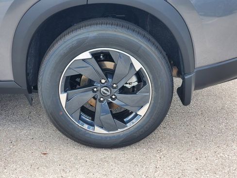 New 2026 Nissan Rogue SV image 3