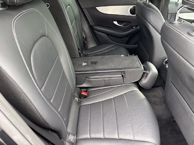 Used 2020 Mercedes-Benz GLC 300 image 20