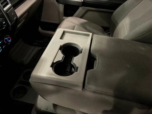 Used 2016 Ford F150 XLT w/ Equipment Group 301A Mid AWD/4WD image 19