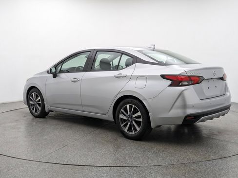 Used 2025 Nissan Versa SV FWD image 6