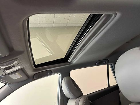 Used 2012 Toyota RAV4 Limited w/ Premium Plus Value Pkg image 21