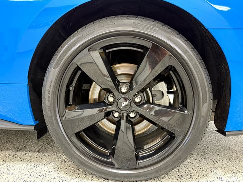 Used 2022 Ford Mustang GT Premium w/ Black Accent Package image 9