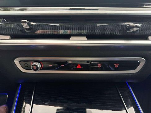 Used 2024 BMW X5 sDrive40i w/ M Sport Package image 47