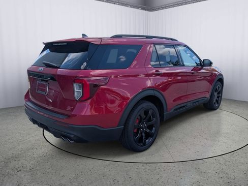 Used 2023 Ford Explorer ST w/ Equipment Group 401A AWD/4WD image 3