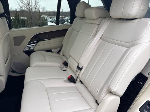 New 2026 Land Rover Range Rover Long Wheelbase SE image 20