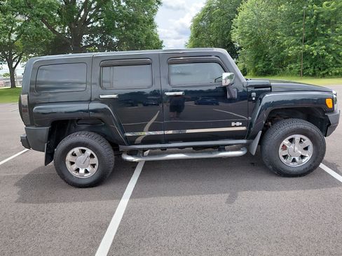Used 2008 HUMMER H3 Luxury AWD/4WD image 10