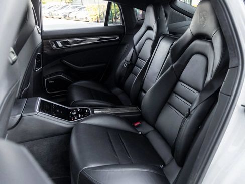 Used 2020 Porsche Panamera GTS image 80