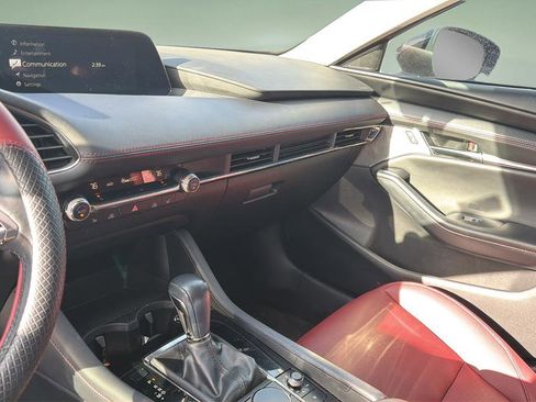 Used 2023 MAZDA MAZDA3 s image 23