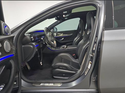 Used 2018 Mercedes-Benz E 63 AMG S image 8