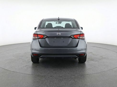 Used 2025 Nissan Versa SV image 7