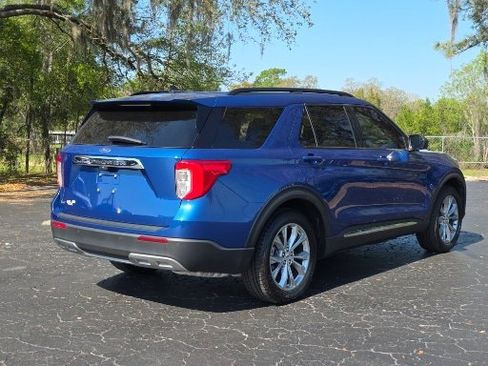 Certified 2023 Ford Explorer XLT w/ Equipment Group 202A RWD image 4