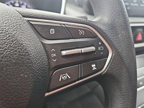 Used 2022 Hyundai Santa Fe SEL image 35