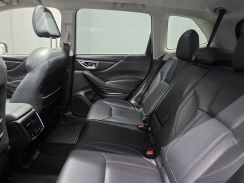 Used 2023 Subaru Forester Touring AWD/4WD image 10