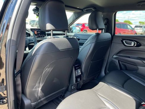 New 2026 Jeep Compass Latitude AWD/4WD image 19