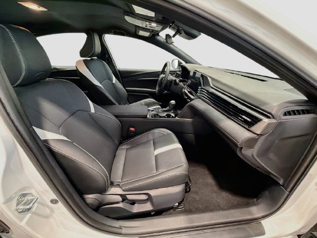 Certified 2026 Toyota Camry SE FWD image 21