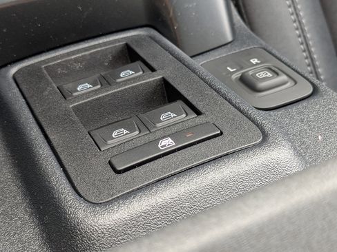 New 2025 Ford Bronco Badlands w/ Sasquatch Package image 23