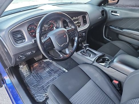 Used 2022 Dodge Charger R/T w/ Blacktop Package RWD image 13