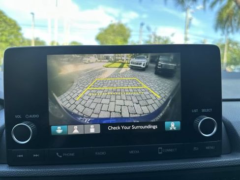 Used 2024 Honda CR-V EX image 24