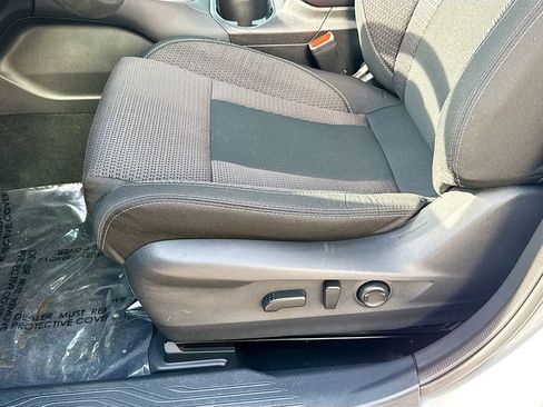 Used 2023 Subaru Outback Premium image 17