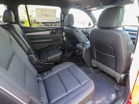 New 2026 Buick Enclave Sport Touring w/ Power Package image 24