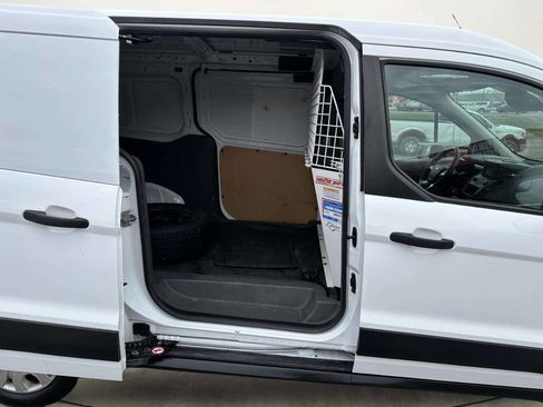 Used 2020 Ford Transit Connect XL image 35
