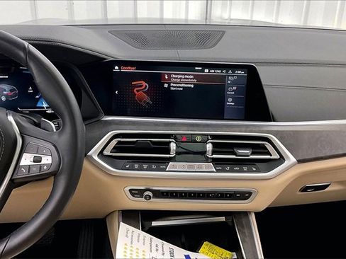 Used 2022 BMW X5 xDrive45e image 6
