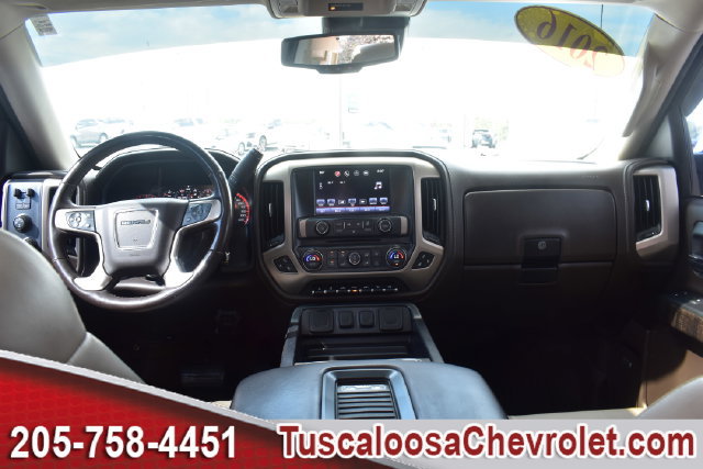 Used 2016 GMC Sierra 1500 Denali w/ Enhanced Driver Alert Package AWD/4WD image 3