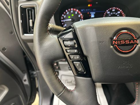 Certified 2025 Nissan Frontier PRO-4X w/ Pro Convenience Package AWD/4WD image 20