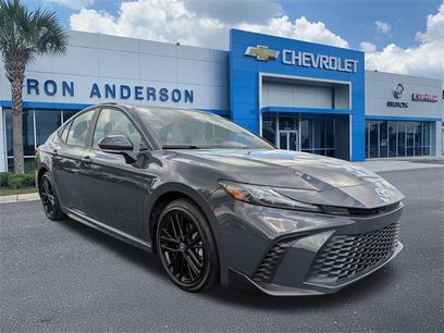 Used 2025 Toyota Camry SE