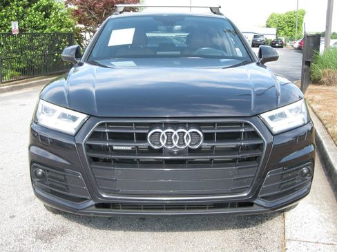 Used 2019 Audi Q5 Prestige w/ Prestige Package AWD/4WD image 2